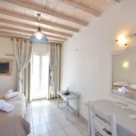 Guest house Artemida's Village Glastros (Mykonos)