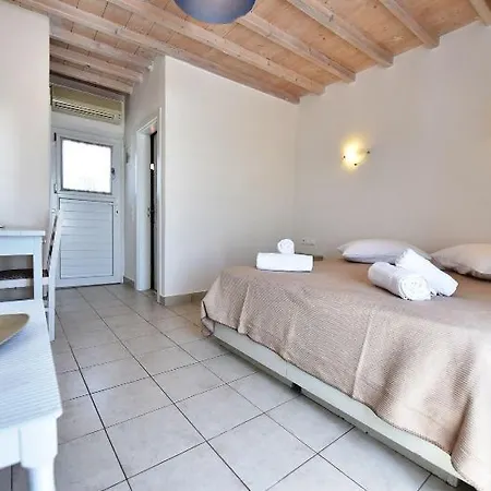 Artemida's Village 3* Glastros (Mykonos)