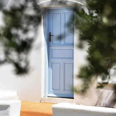 Artemida's Village Guest house 3*