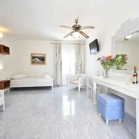 Guest house Artemida's Village Glastros (Mykonos)